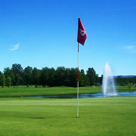 Indipendente Vicino Al Golf Dom wakacyjny *